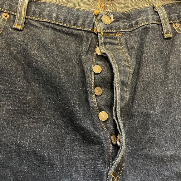 Levi's Original 501 Button Fly Denim Pre-washed Straight Leg Jeans 44x27 - Picture 3 of 16